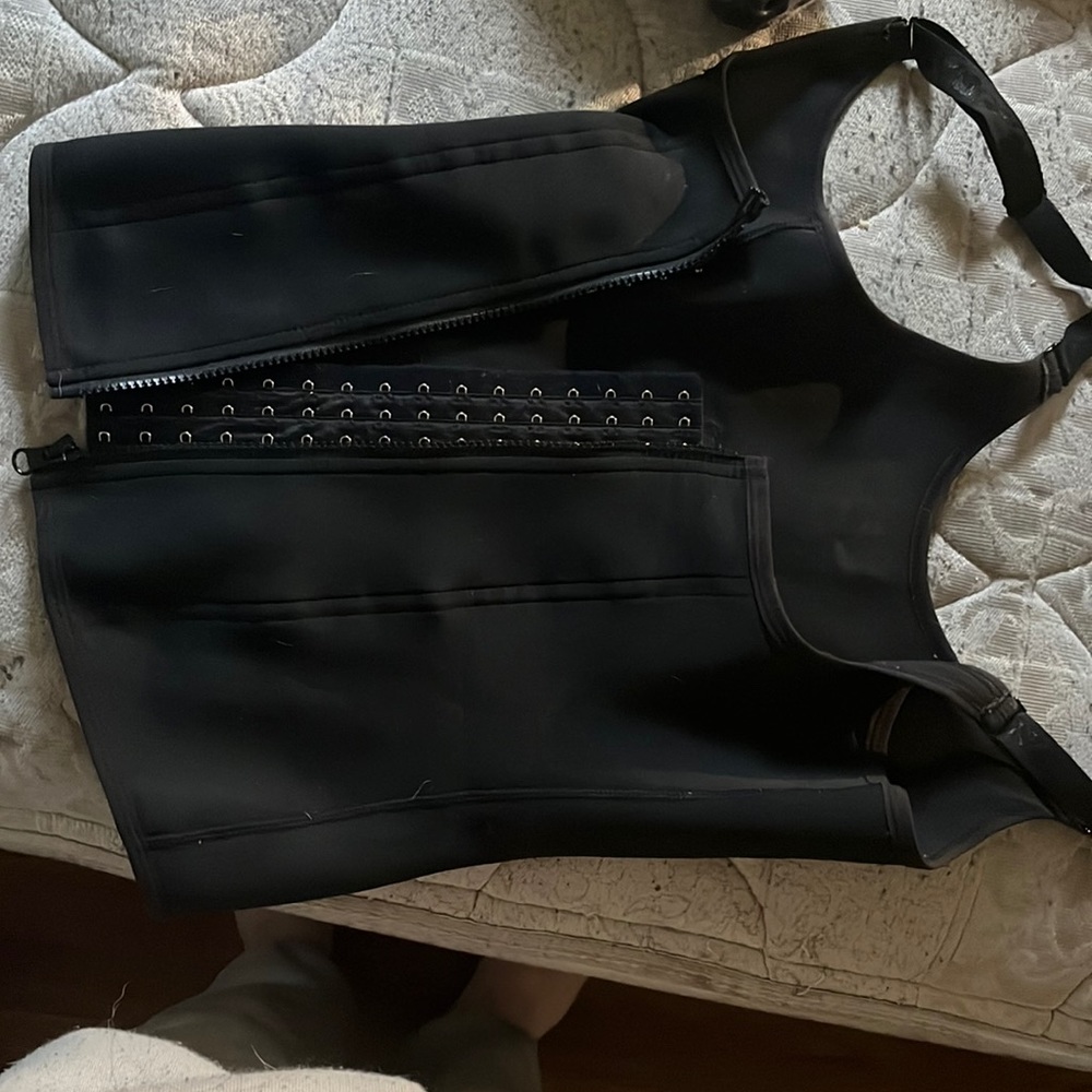 Waist trainer